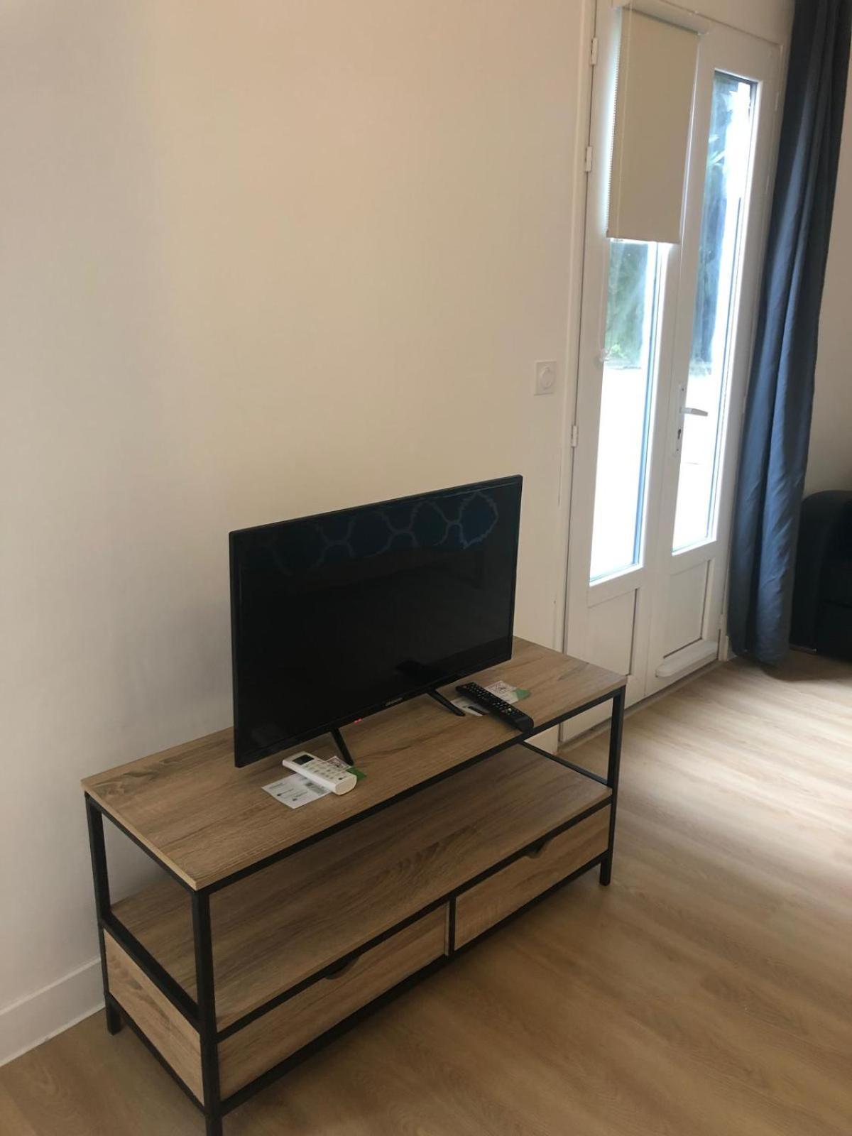 Appartements Saint Gratien 3 Min A Pied Transport Tour Eiffel المظهر الخارجي الصورة